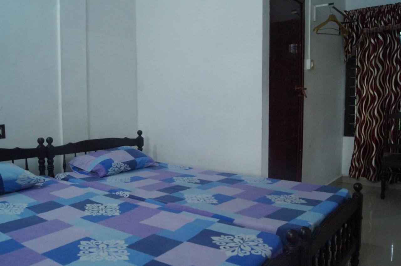 Prems Homestay Kochi Buitenkant foto