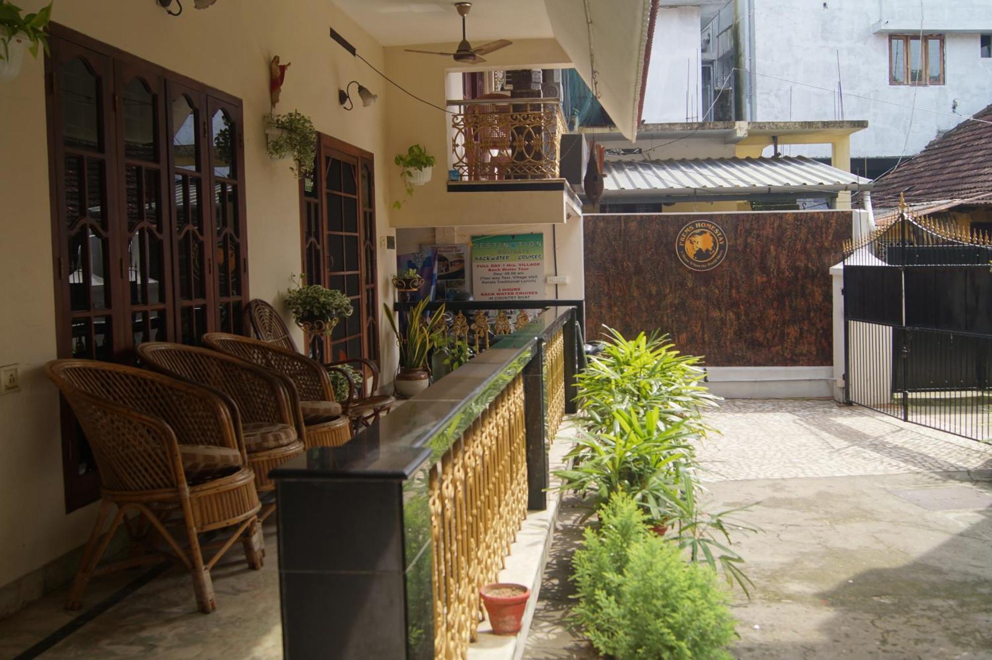 Prems Homestay Kochi Buitenkant foto